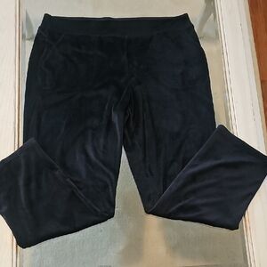 Croft & Barrow Black Velour Straight-Leg Velvet-Look Pull-On Pants, side pockets